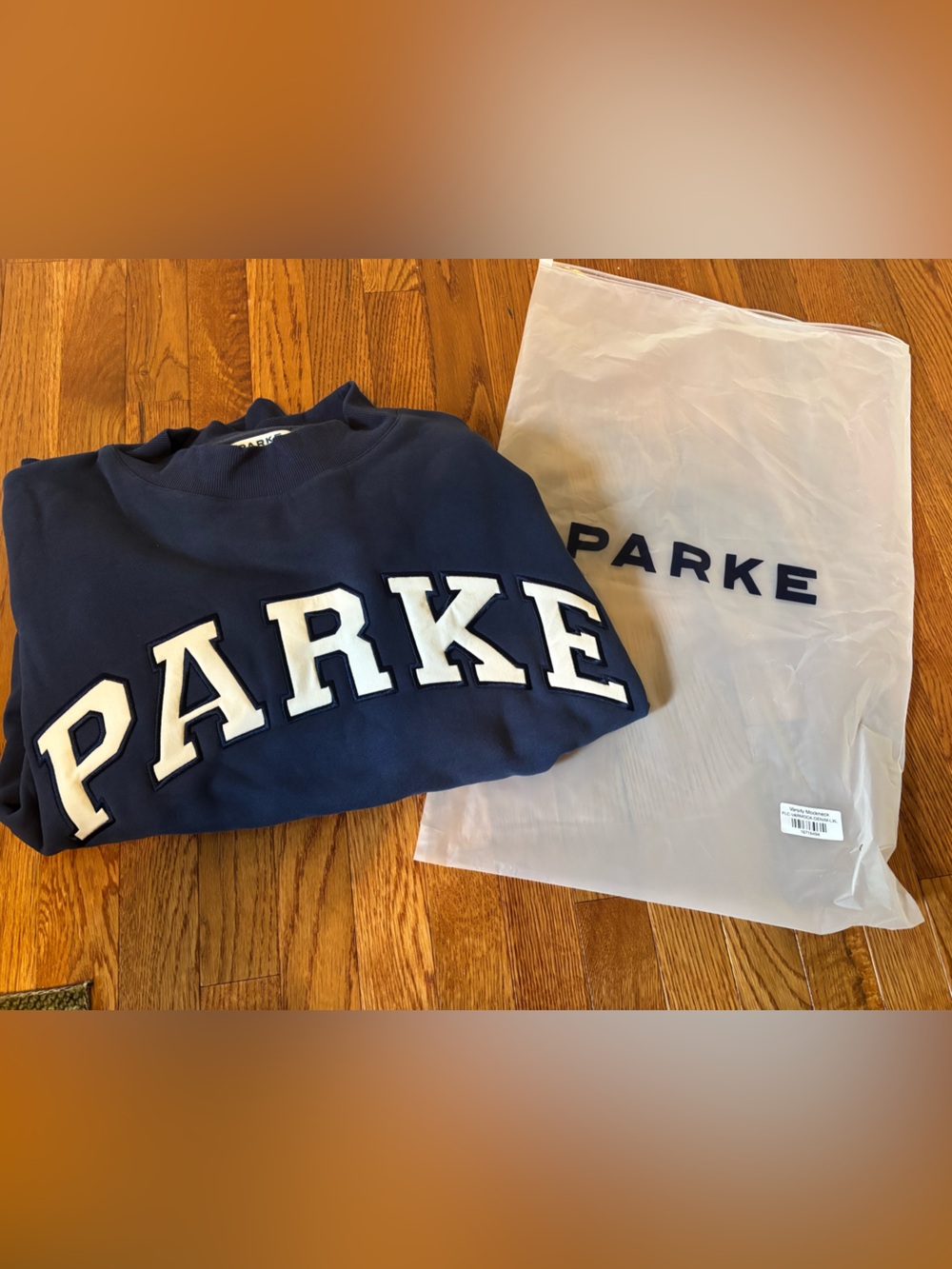 NEW Parke Mockneck Navy/White, Size L/XL